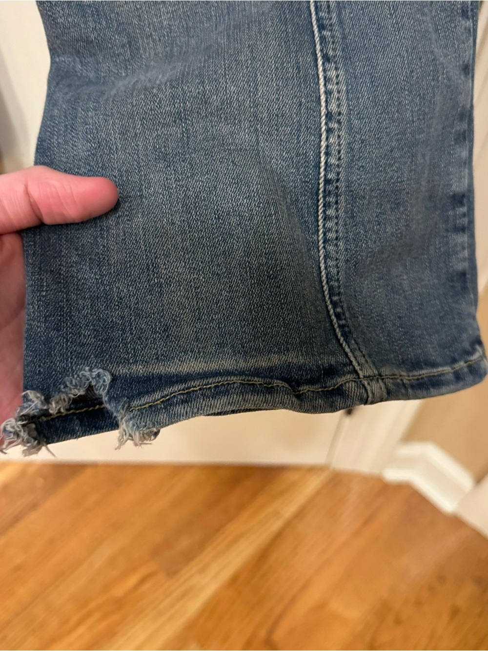 FREE PEOPLE Women's We the Free Mamba Mid-Rise Flare Jeans | Size 28 - Picture 12 of 12